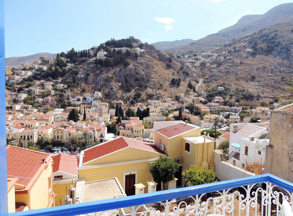 Unobstructed views of Yialos and Horio